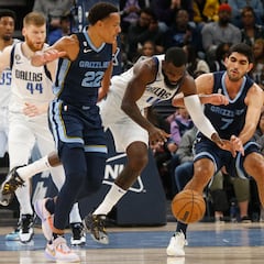 Memphis aprovecha las ausencias de Doncic e Irving para ganar