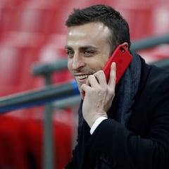 Berbatov: "Es la primera vez que veo a Guardiola tan defensivo"