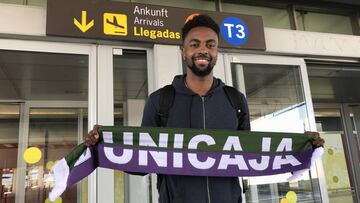 Jean-Charles ya está en Málaga para firmar por el Unicaja