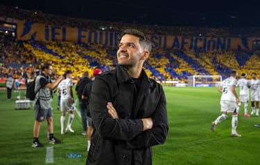 Nicolas Larcamón encara a reportero tras quedar eliminado ante Tigres