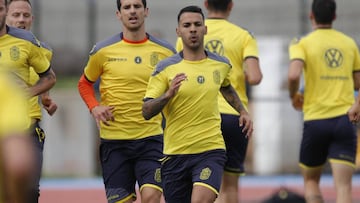 Jonathan Viera, en un entrenamiento de Las Palmas.