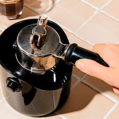 Regalos para amantes del café: los mejores accesorios para el hogar