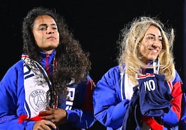 Francia clama: “La mujer está hecha para parir, con caderas anchas, no para el fútbol...”