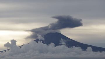 Prevén caída de ceniza en CDMX tras actividad en volcán Popocatépetl