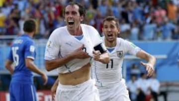 Tercer cabezazo para la historia del uruguayo Diego Godín