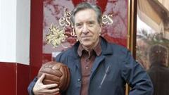 “El mundo entero acepta un mismo reglamento en el fútbol”
