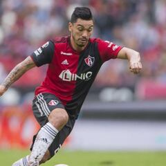 Lorenzo Reyes se despidió del Atlas y podría retornar a Chile