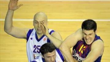 El Barça sufre pero gana al combativo Cantu de Basile