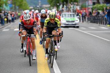 Esteban Chaves y Miguel Ángel López fueron protagonistas de la etapa 17. El corredor del Mitchelton-Scott terminó segundo, mientras que el pedalista del Astana subió un puesto en la general. 