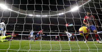Gol 1-0 de God¨ªn