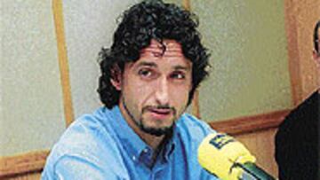 <b>ROTUNDO</b>. Alfaro dice que aún espera saber la hora para jugar el 29 de noviembre.