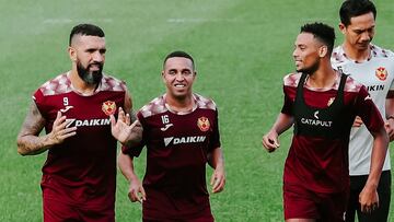 Ronnie Fernández vuelve a jugar a Chile