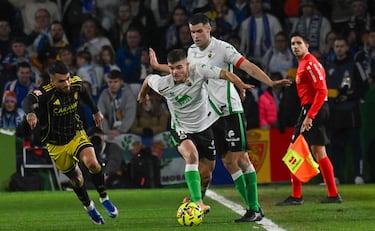 Aprobados y suspensos del Racing contra el Zaragoza: Manex Lozano, goleador inesperado