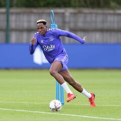 Atlético Mineiro descarta a Mina tras la llegada de Coudet