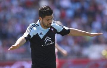 El jugador del Celta de Vigo Nolito celebra su gol.