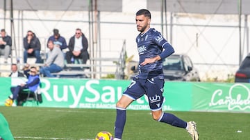 Mario Climent debutando con el conjunto cadista en la mañana de hoy frente al Atlético Sanluqueño.