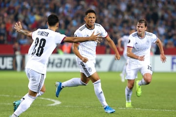 Con 19 años Okafor debutó como internacional con la Selección de Suiza. Es una de las últimas joyas de la cantera basiliense. En el mercado veraniego de 2020 fichó por el Red Bull Salzburgo. 