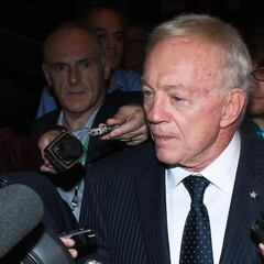 What happened in Jerry Jones’ trial with Alexandra Davis?