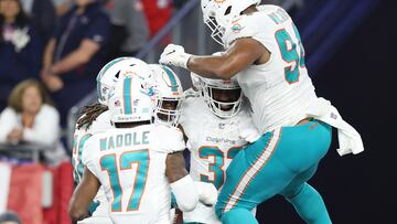 The Philadelphia Eagles remain at the top of our NFL Power Rankings after taking care of Minnesota to improve to 2-0 while dropping the Vikings to 0-2.