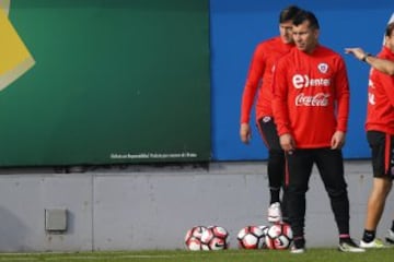 Arturo Salah visitó a la Roja en Pinto Durán