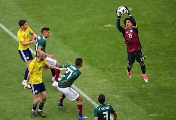 Crónica en imágenes del México vs Escocia