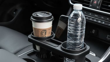 Porta vasos para auto: Consejos y marcas para una compra inteligente 