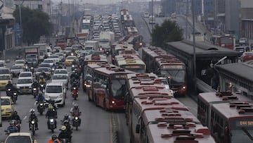 Pico y placa solidario en Bogot&aacute;. Conozca las tarifas, qui&eacute;nes pueden pagarlo y todo acerca del funcionamiento de la estrategia para estar exentos.