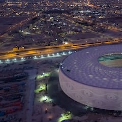 Xavi y James inauguran el espectacular quinto estadio de Qatar