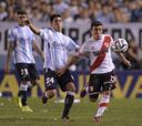 Racing derrota a River Plate por 1-0 y le arrebata el liderazgo
