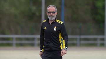 03/05/23   
REAL OVIEDO 
ENTRENAMIENTO 
 
CERVERA ENTRENADOR DEL REAL OVIEDO