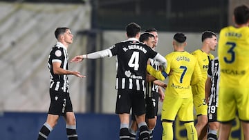 El FC Cartagena sigue con su mal momento de juego y resultados.