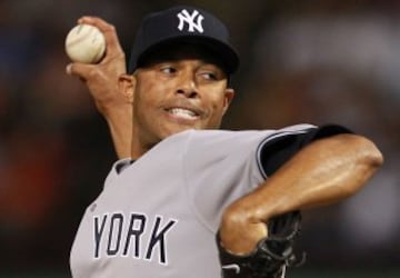 El beisbolista panameño dejó en alto el nombre de Panamá con la franela de los Yankees de Nueva York. Consiguió cinco Series Mundiales con los ‘Bombarderos del Bronx’, con quienes se retiró del profesionalismo en 2013. Se espera que en cuanto sea elegible, Rivera sea inducido al Salón de la Fama del Béisbol.
