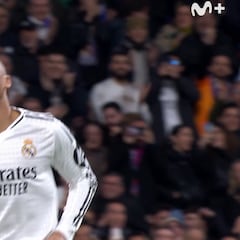 La cara viral de Mbappé tras marcar un gol inverosímil: carne de Gifs su reacción