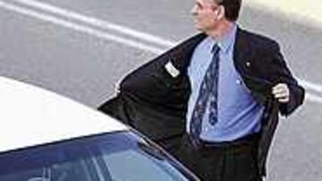 Basilevitch: "Si me llama Lopera, le cuelgo en la nariz"