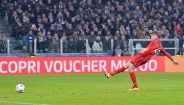 Thomas Muller breaking the deadlock