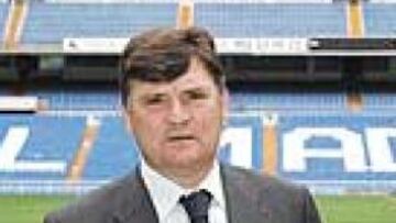 <b>DEL BOSQUE.</B> Si viene Vicente perfecto, pero yo sólo soy entrenador y no es mi misión hacer los fichajes