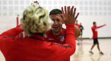 Los colchoneros entrenaron en la Universidad Iberoamericana previo al duelo que sostendrán ante los Diablos en el Estadio Nemesio Diez este martes.