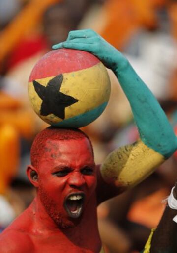Seguidores en el Ghana-Argelia.