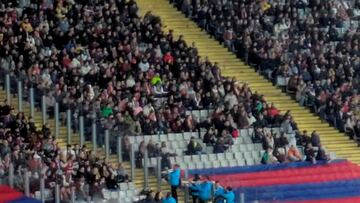 15/12/24 UNA CHARANGA EN LAS GRADAS DE MONTJUIC