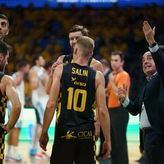 Con sudadera y prórroga, pero el Tenerife por fin suma la primera de la temporada