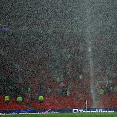 Video: Manchester United’s leaky Old Trafford roof goes viral