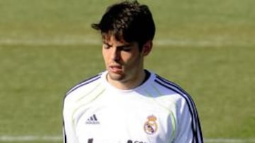Kaká, el plan B del Chelsea si no puede fichar a Cesc