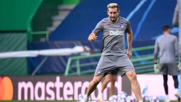 H&eacute;ctor Herrera durante un entrenamiento con el Atl&eacute;tico de Madrid