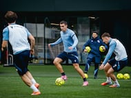 Jon Karrikaburu, en un entrenamiento de la Real Sociedad en Zubieta.