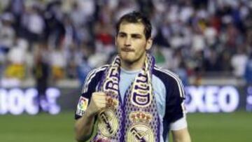 Casillas completa su colección de títulos con la Copa