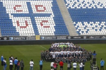 La UC celebró el título con la foto oficial