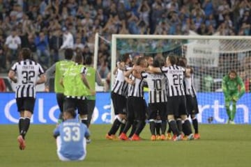 Juventus derrotó por 2-1 a Lazio en tiempo extra, y se coronó campeón de la Copa Italia 2014-15. La escuadra de Turín sueña con el ansiado ‘triplete’.