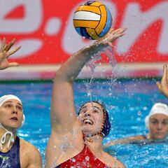 Las ligas de waterpolo siguen adelante, pero con asteriscos