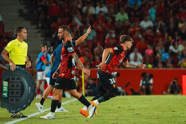 El Ceuta hace oficial el fichaje de Marc Domènech