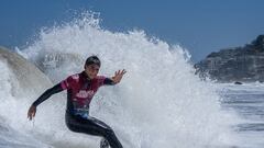 Reñaca deslumbra en debut del Circuito Nacional de Surf